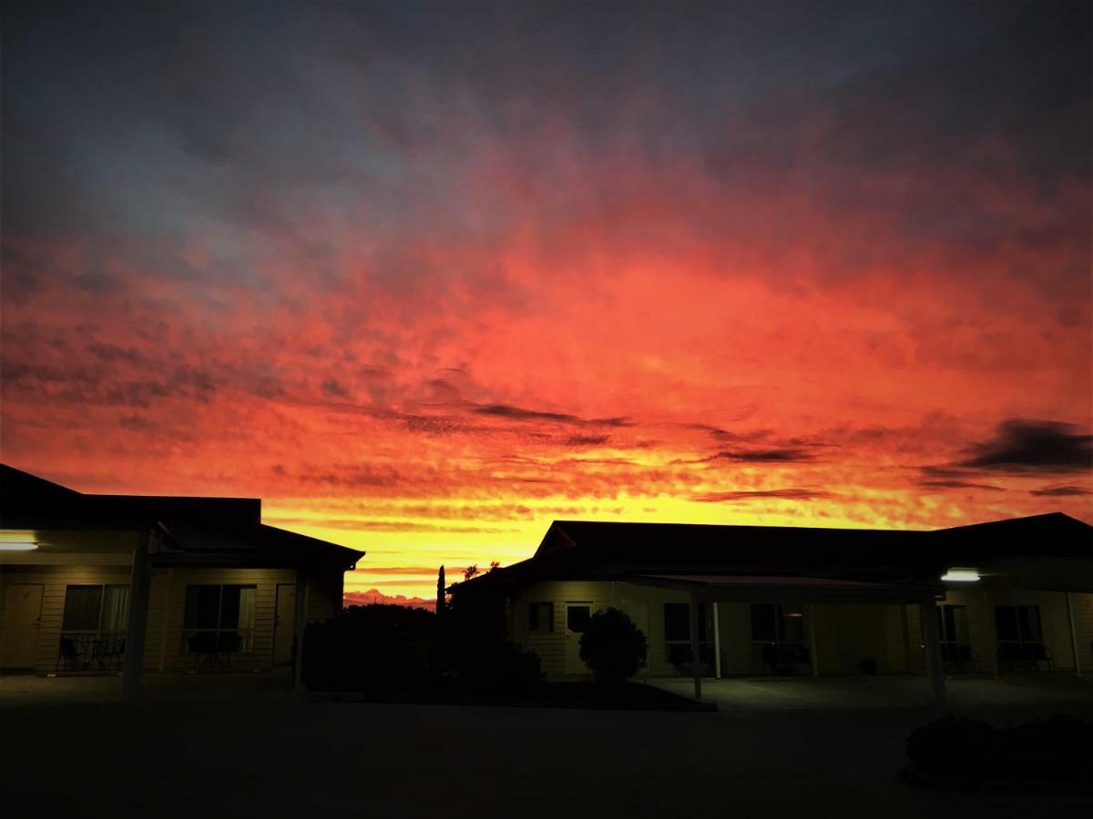 Pittsworth Motor Inn Eksteriør bilde
